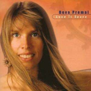 Love is Space. CD de Deva Premal