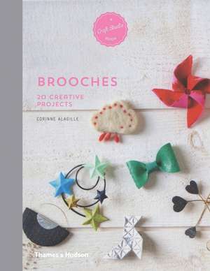 Alagille, C: Brooches de Corinne Alagille