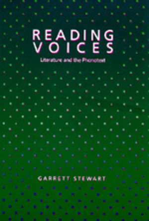 Reading Voices (Paper) de Stewart