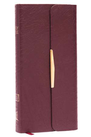 KJV, Checkbook Bible, Compact, Bonded Leather, Burgundy, Wallet Style, Red Letter: Holy Bible, King James Version de Thomas Nelson