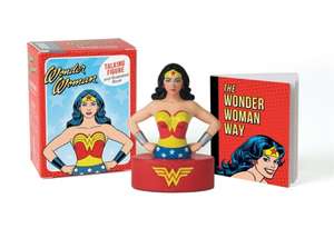 Wonder Woman Talking Figure and Illustrated Book de Running Press