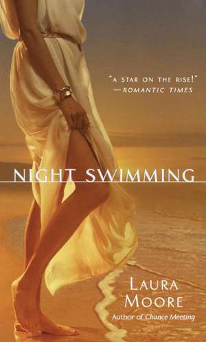 Night Swimming de Laura Moore