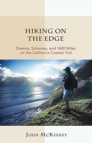 Hiking on the Edge de John McKinney