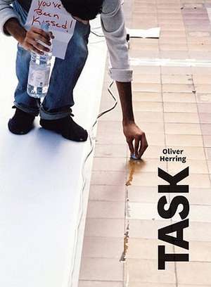 Oliver Herring: Task de Ian Berry