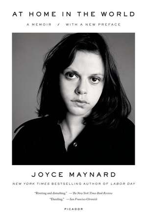 At Home in the World de Joyce Maynard