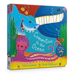 Commotion in the Ocean Board Book de Andreae Giles