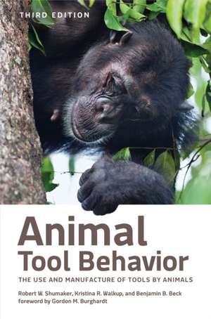 Animal Tool Behavior de Robert W. Shumaker