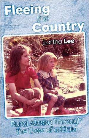 Fleeing the Country de Eartha Lee