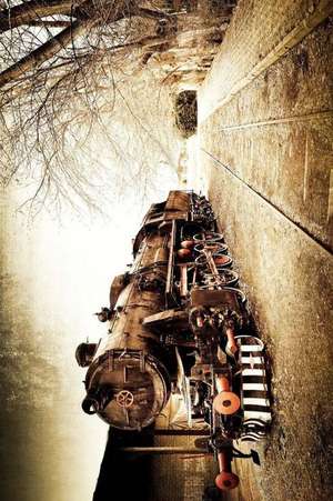 Retro Vintage Old Train in Grunge Journal de Cool Image