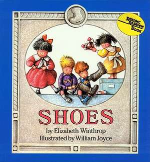 Shoes [With Paperback Book] de Elizabeth Winthrop