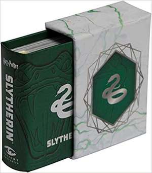 Slytherin Tiny Book de Insight Editions