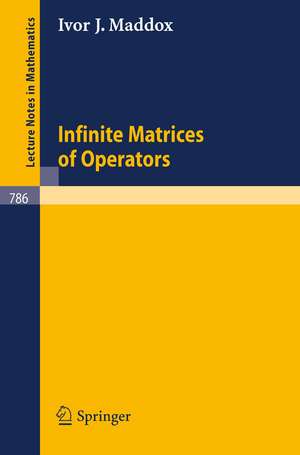 Infinite Matrices of Operators de I.J. Maddox