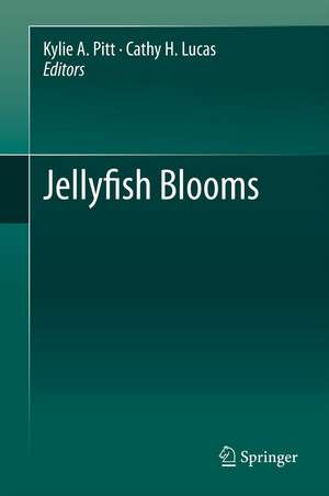 Jellyfish Blooms de Kylie A. Pitt