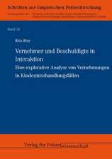 Vernehmer und Beschuldigte in Interaktion